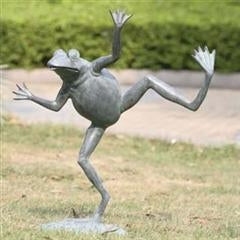 Frog Garden Fountain Sculpture Dancing