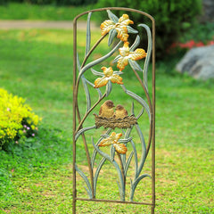Lovebirds in Nest Trellis Wide