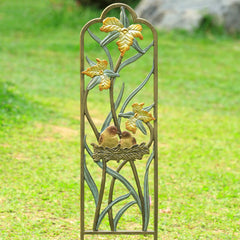 Lovebirds in Nest Trellis Narrow