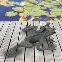 Frogs Mama and Baby Garden Sculpture